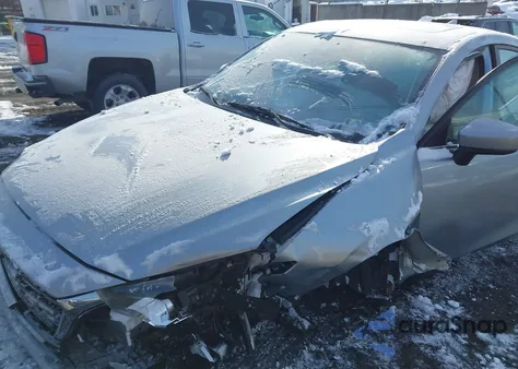 2017 Mazda Mazda3 Grand Touring z USA, uszkodzony, nr VIN 3MZBN1M3XHM133424